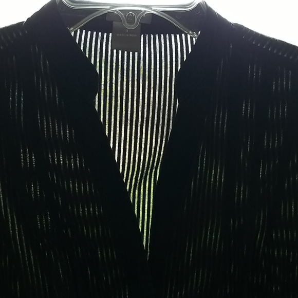 Ann Taylor Shirt - Picture 2 of 2